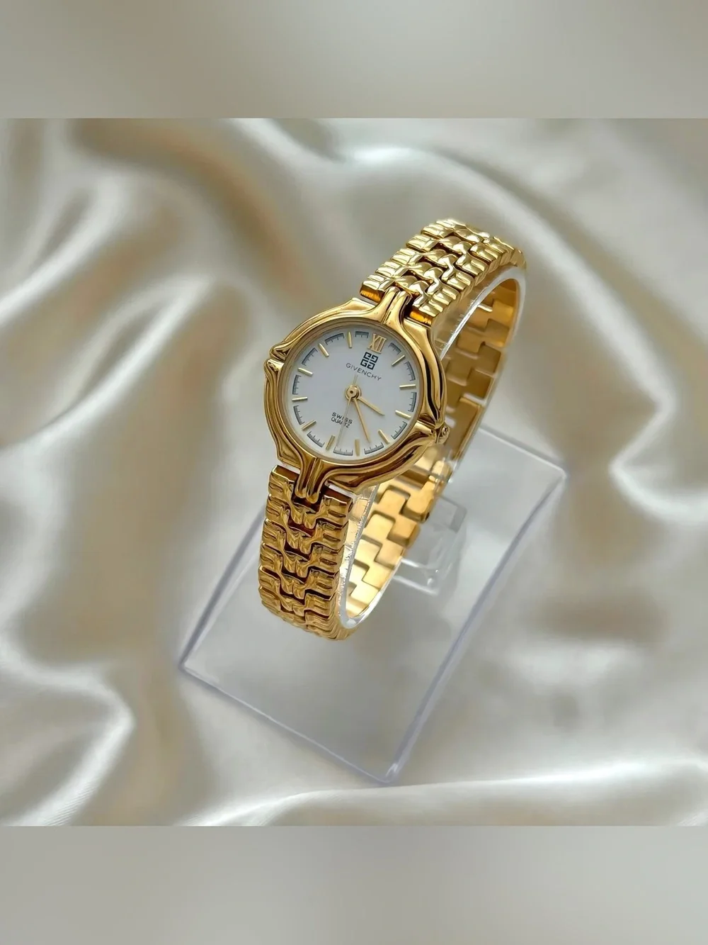 AUTHENTIC VINTAGE GIVENCHY GOLD WATCH